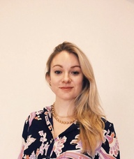 Book an Appointment with Hayley Walkden for Chiropractic