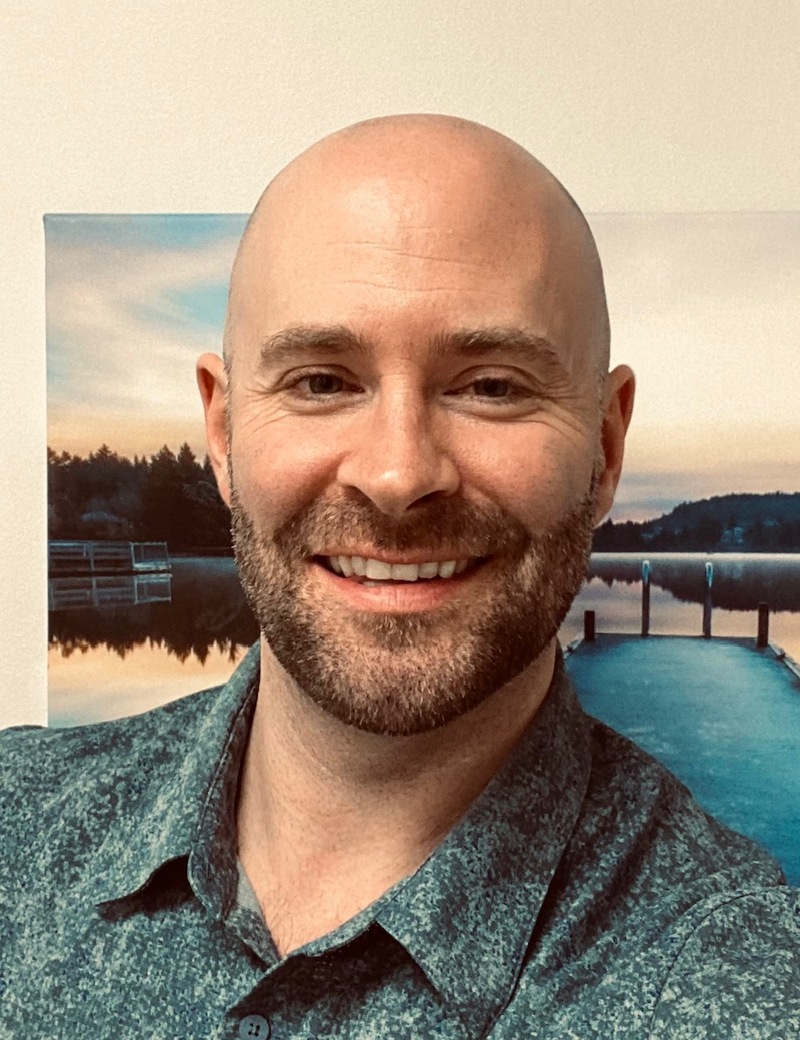 Photo of Dr. Mark Smith