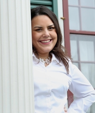 Book an Appointment with Dr. Alicia Castelhano for Chiropractic