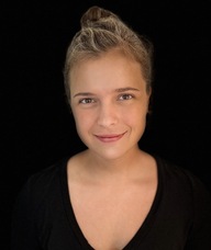 Book an Appointment with Luiza David for Pilates