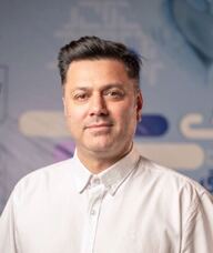 Book an Appointment with Mehdi Tafreshi for Osteopathy
