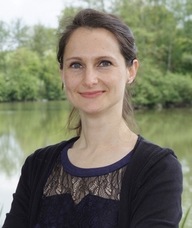 Book an Appointment with Flore Gallo for Physiotherapy