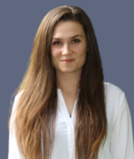 Book an Appointment with Dr. Stevie Newman Szeps for Chiropractic