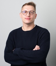 Book an Appointment with Maksym Tkachenko for Free Consultation Calls