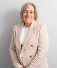 Book an Appointment with Christine Kasperavicius for Free Therapist Consultation Calls