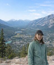 Book an Appointment with Momo Akimoto for Massage Therapy