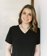 Book an Appointment with Lexie Doolan for Current Specials