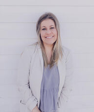 Book an Appointment with Courtney Ryder for Counselling / Psychology / Mental Health