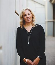 Book an Appointment with Leigh Fehr Little for Hormone Consulting