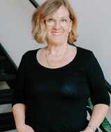 Book an Appointment with Andrea Malyon at Holis Collective- BOWMANVILLE CLINIC