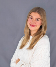 Book an Appointment with Dr. Sophie Smith for Chiropractic Care