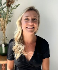 Book an Appointment with Daphné Lemieux for Psychoéducation